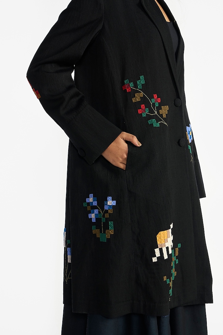 Navy Blue Handloom Linen Applique Embroidered Jacket by Payal Pratap at Pernia's Pop Up Shop