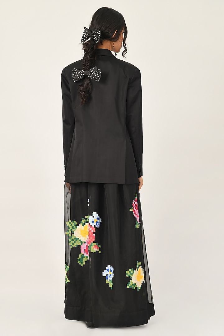 Black Silk Organza Digital Floral Embroidered Skirt by Payal Pratap at Pernia's Pop Up Shop