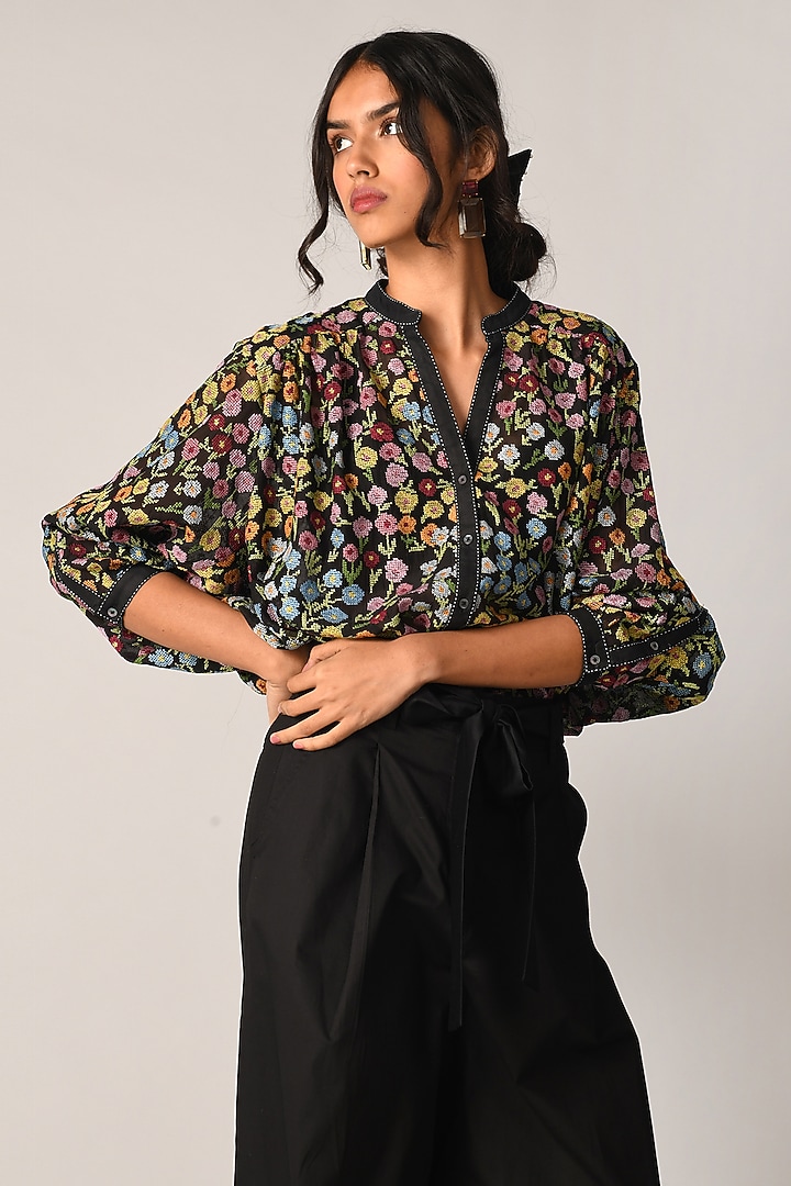 Black Cotton Silk Floral Oversized Shirt by Payal Pratap at Pernia's Pop Up Shop