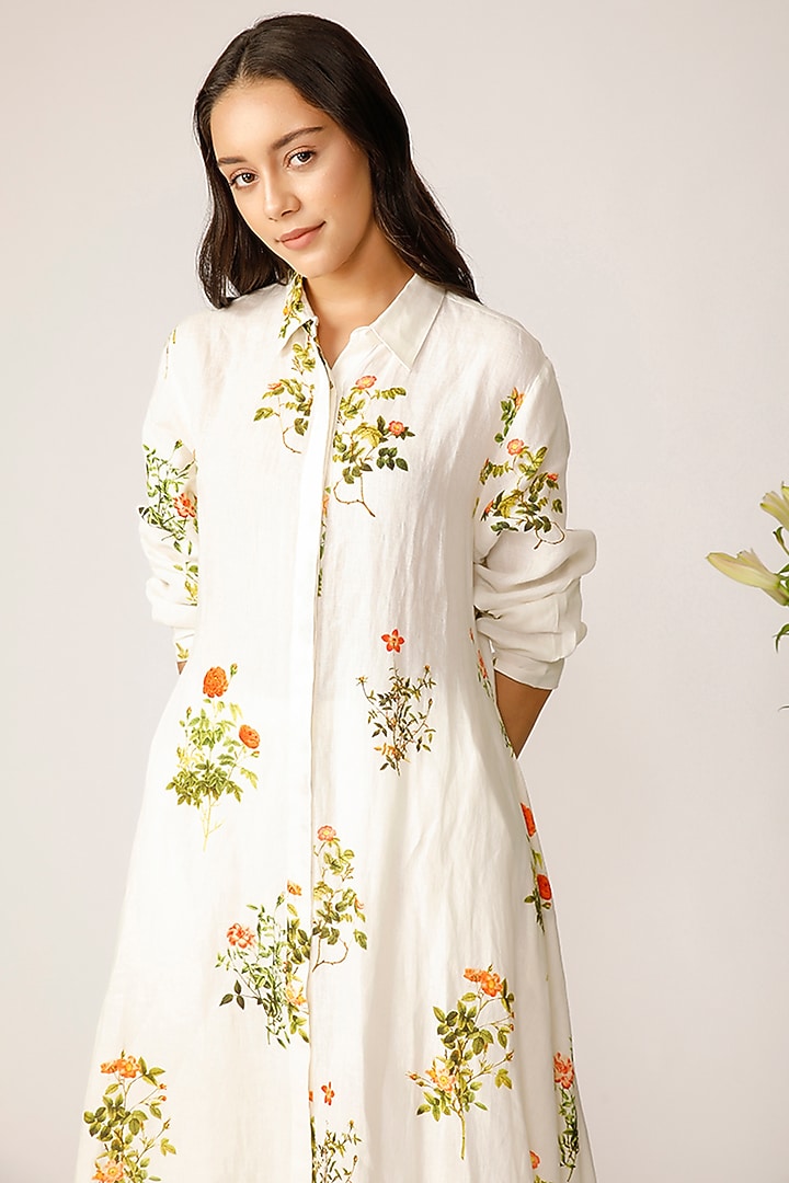 White Floral Printed Asymmetrical Tunic by Payal Pratap at Pernia's Pop Up Shop