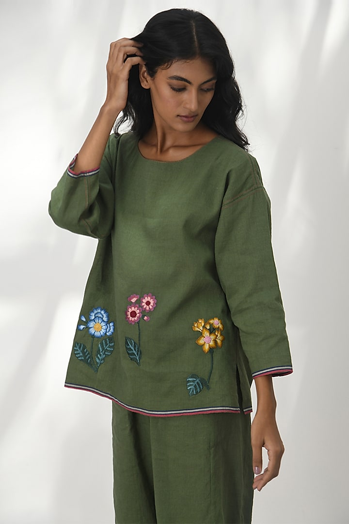 Olive Green Handloom Linen Applique Floral Embroidered Boxy Top by Payal Pratap at Pernia's Pop Up Shop