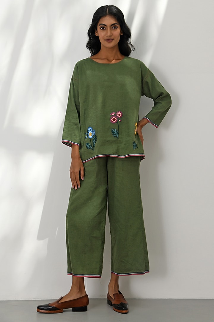 Olive Green Handloom Linen Applique Floral Embroidered Boxy Top by Payal Pratap at Pernia's Pop Up Shop