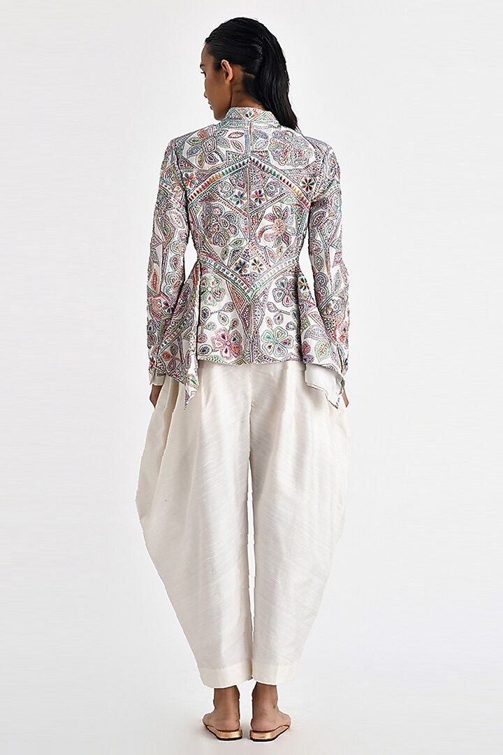 Ecru White Malkha Cotton Kedia Hand Embroidered Jacket by Payal Pratap at Pernia's Pop Up Shop