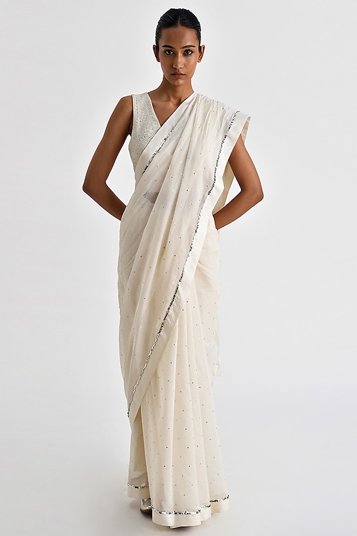 Ecru White Chanderi Sequins Embroidered Saree by Payal Pratap at Pernia's Pop Up Shop