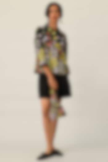 Black Handloom Cotton Shorts by Payal Pratap at Pernia's Pop Up Shop