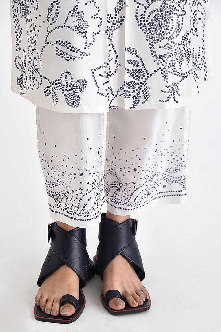Ivory Silk Bandhani Printed Tunic Set by Payal Pratap at Pernia's Pop Up Shop
