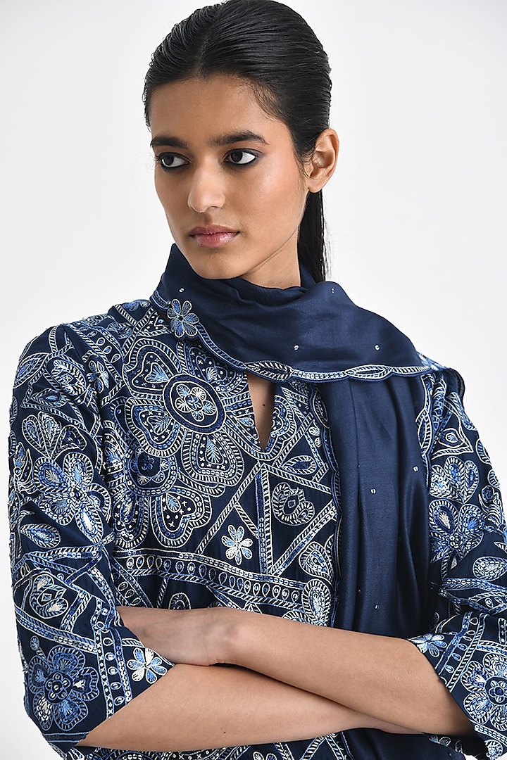 Navy Blue Chanderi Kedia Embroidered Kurta Set by Payal Pratap at Pernia's Pop Up Shop