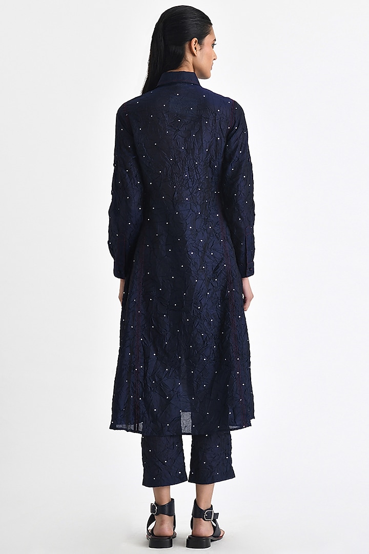 Navy Blue Crushed Silk Kurta Set by Payal Pratap at Pernia's Pop Up Shop