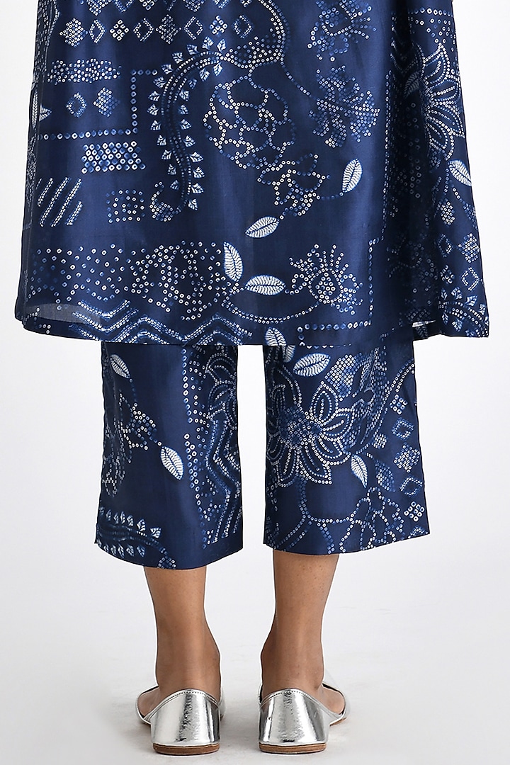 Navy Blue Silk Bandhani Printed Straight Pants by Payal Pratap at Pernia's Pop Up Shop