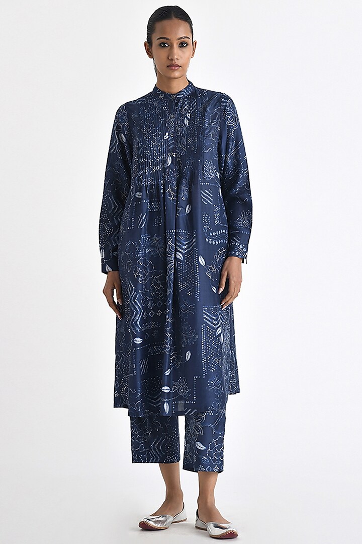 Navy Blue Silk Bandhani Printed Pleated Tunic by Payal Pratap at Pernia's Pop Up Shop