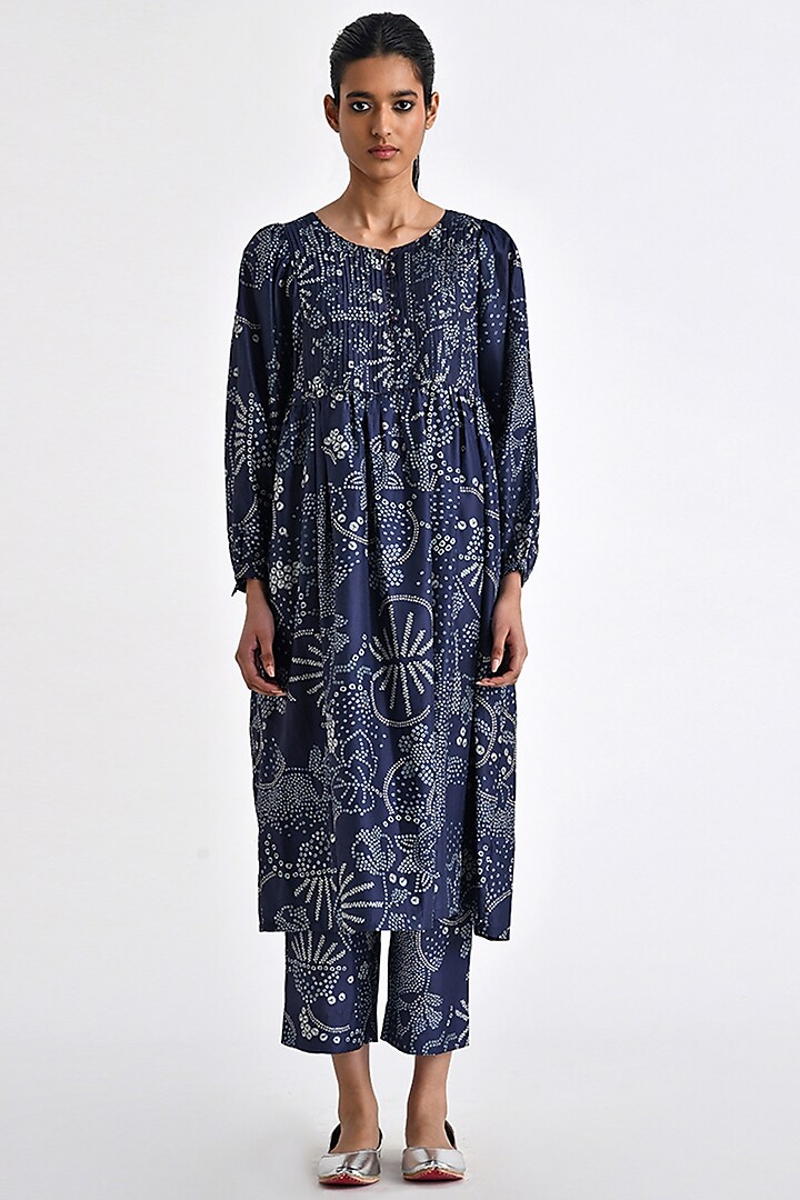 Navy Blue Silk Bandhani Printed Pleated Dress by Payal Pratap at Pernia's Pop Up Shop