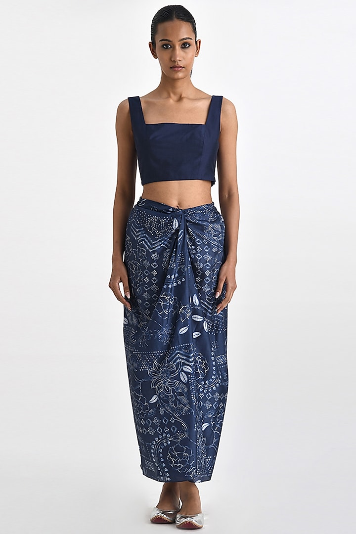 Navy Blue Silk Bandhani Printed Knotted Skirt by Payal Pratap at Pernia's Pop Up Shop