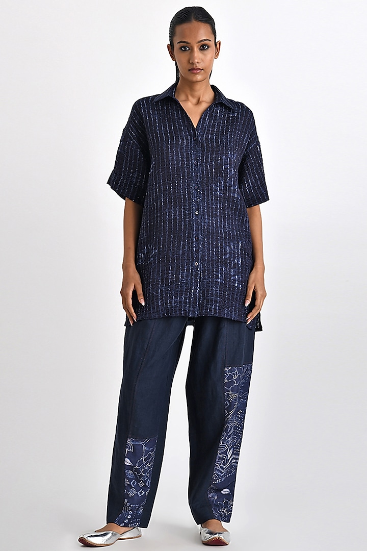 Navy Linen Satin Bandhani Printed Oversized Shirt by Payal Pratap at Pernia's Pop Up Shop