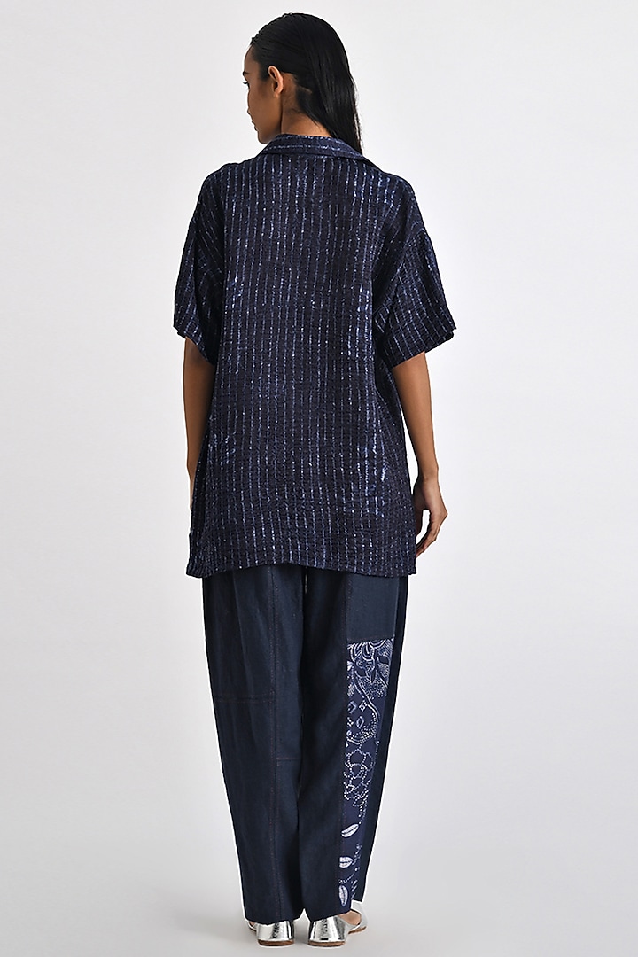 Navy Linen Satin Bandhani Printed Oversized Shirt by Payal Pratap at Pernia's Pop Up Shop