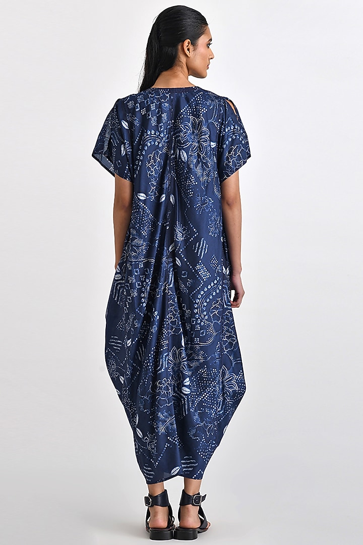 Navy Silk Bandhani Printed Paneled Kaftan by Payal Pratap at Pernia's Pop Up Shop