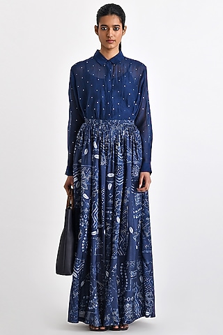 Navy Silk Bandhani Printed Pleated Maxi Skirt by Payal Pratap