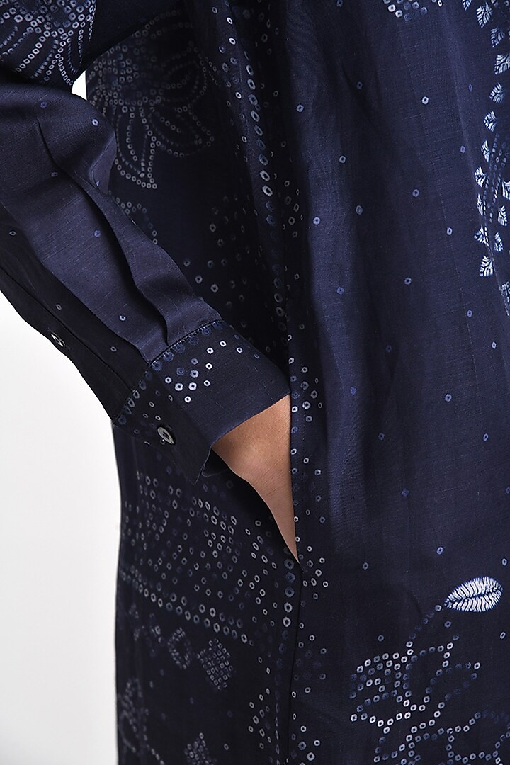 Navy Linen Satin Bandhani Printed Tunic Set by Payal Pratap at Pernia's Pop Up Shop