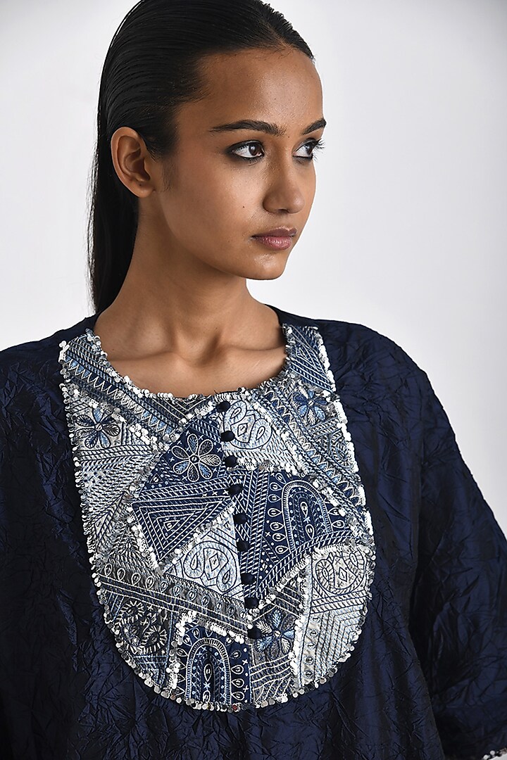Navy Crushed Silk Sequins Hand Embroidered Kaftan by Payal Pratap at Pernia's Pop Up Shop