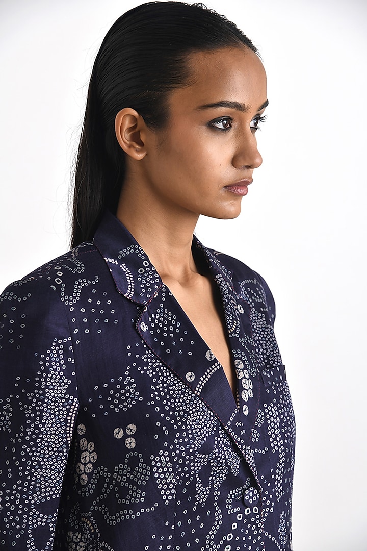 Navy Linen Satin Bandhani Printed Jacket by Payal Pratap at Pernia's Pop Up Shop