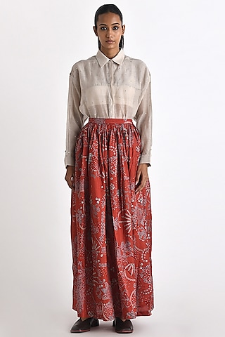 Red Silk Bandhani Printed Pleated Skirt by Payal Pratap