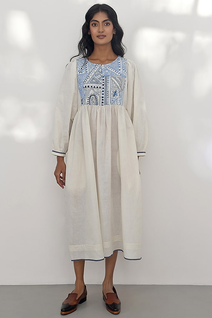 Ivory Handloom Cotton Hand Embroidered Tunic by Payal Pratap at Pernia's Pop Up Shop