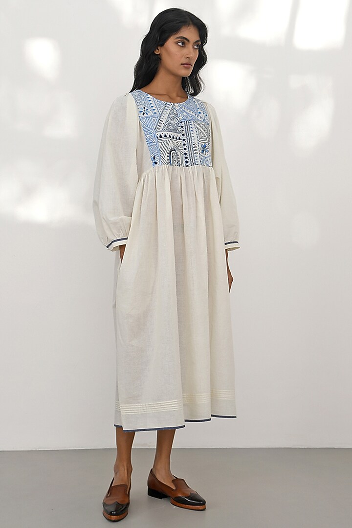 Ivory Handloom Cotton Hand Embroidered Tunic by Payal Pratap at Pernia's Pop Up Shop