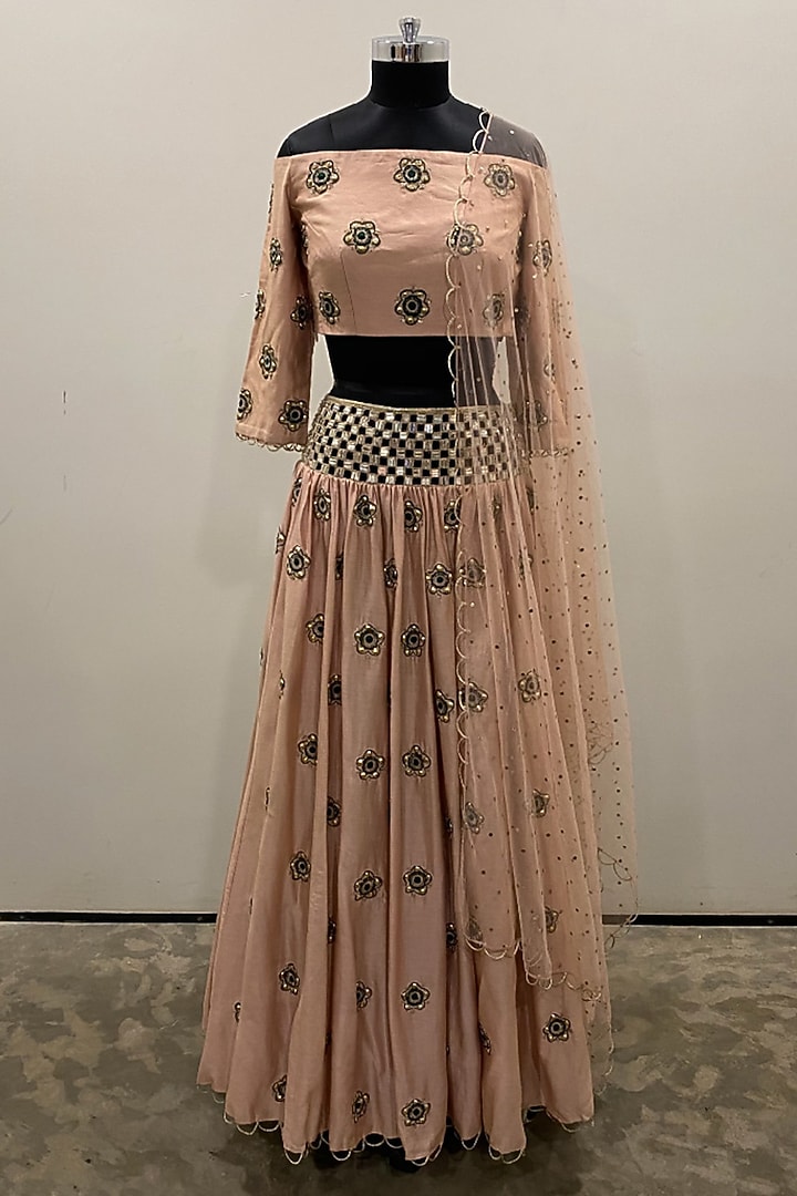 Blush Pink Embroidered Wedding Lehenga Set by Payal Singhal at Pernia's Pop Up Shop