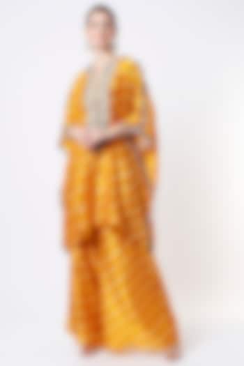 Mustard Leheriya Bandhani Embroidered Kaftan Set by Payal Singhal at Pernia's Pop Up Shop