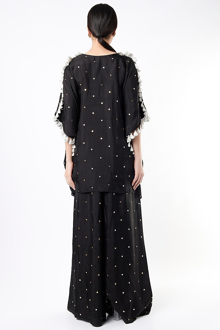 Black Embroidered Kaftan Set by Payal Singhal at Pernia's Pop Up Shop