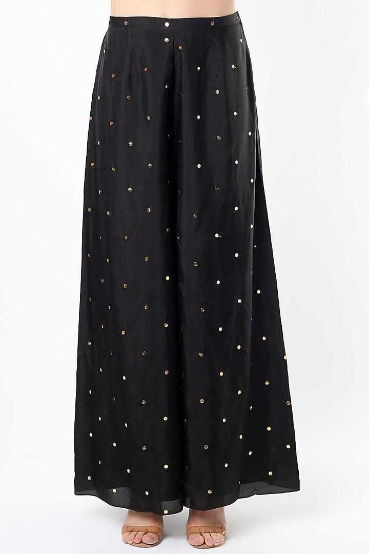 Black Embroidered Kaftan Set by Payal Singhal at Pernia's Pop Up Shop