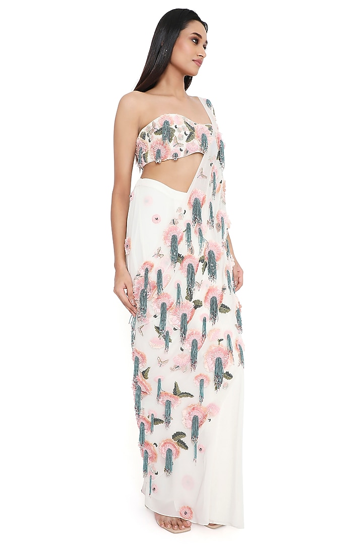 Off-White Georgette Embroidered Pre-Stitched Bridal Saree Set by Payal Singhal at Pernia's Pop Up Shop
