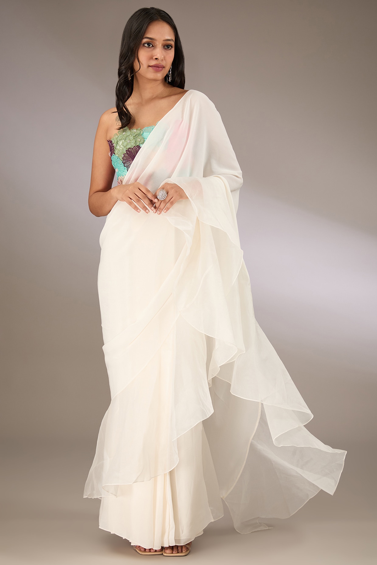 Off white saree best sale