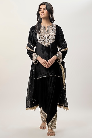 Black Velvet Embroidered Kurta Set by Payal Singhal