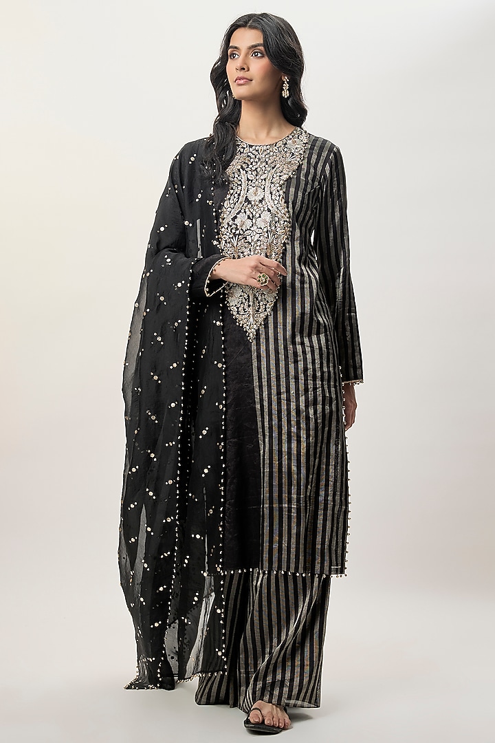 Black Stripe Tissue Embroidered Kurta Set by Payal Singhal at Pernia's Pop Up Shop