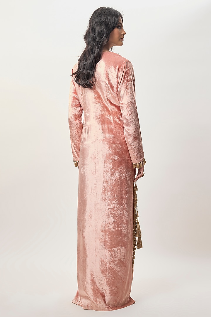 Rose Pink Velvet Embroidered Kaftan by Payal Singhal at Pernia's Pop Up Shop