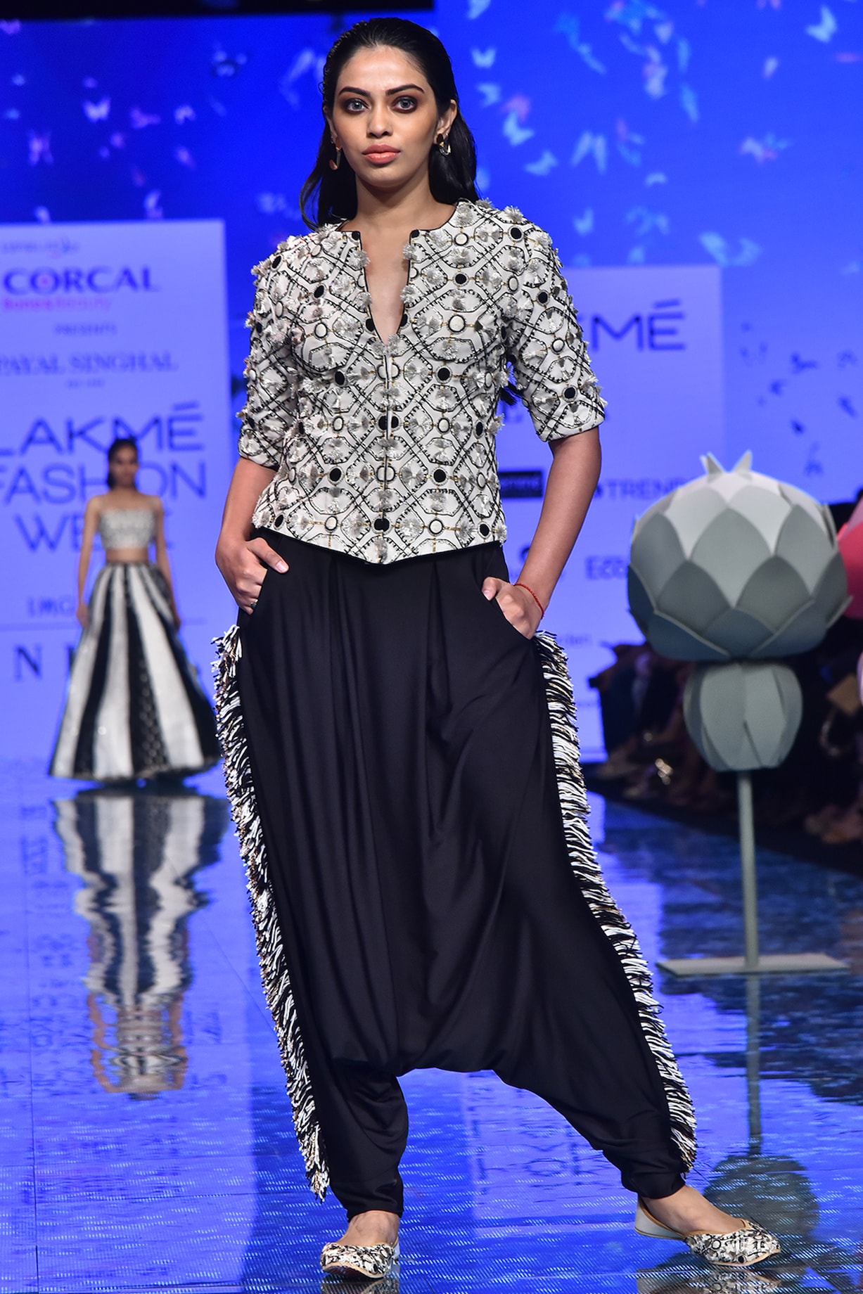 Chalk White Embroidered Jacket With Black Striped Pants by Payal Singhal at  Pernia's Pop Up Shop