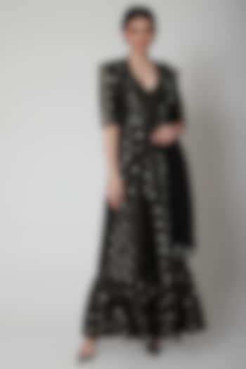 Black Sharara Set With Floral Detailing by Payal Singhal