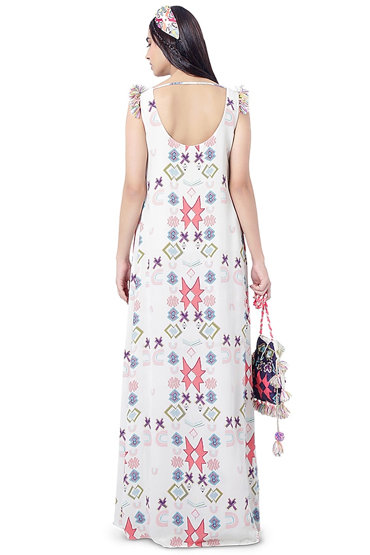 White & Blush Pink Embroidered Kurta Set by Payal Singhal at Pernia's Pop Up Shop