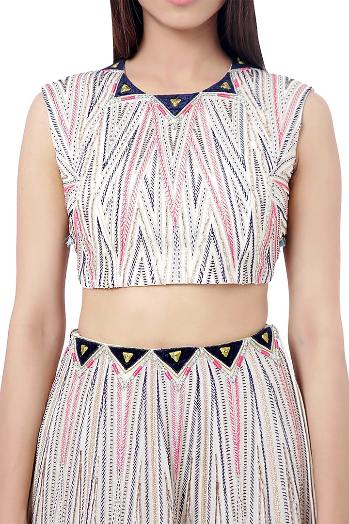 White Embroidered Bridal Lehenga Set by Payal Singhal at Pernia's Pop Up Shop