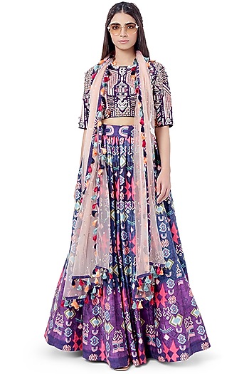 Purple & Pink Embroidered Wedding Lehenga Set by Payal Singhal at Pernia's Pop Up Shop