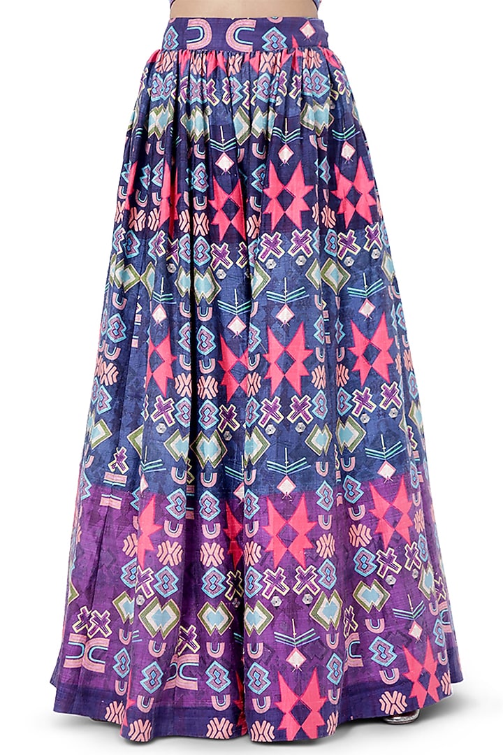 Purple Embroidered Wedding Lehenga Set by Payal Singhal at Pernia's Pop Up Shop