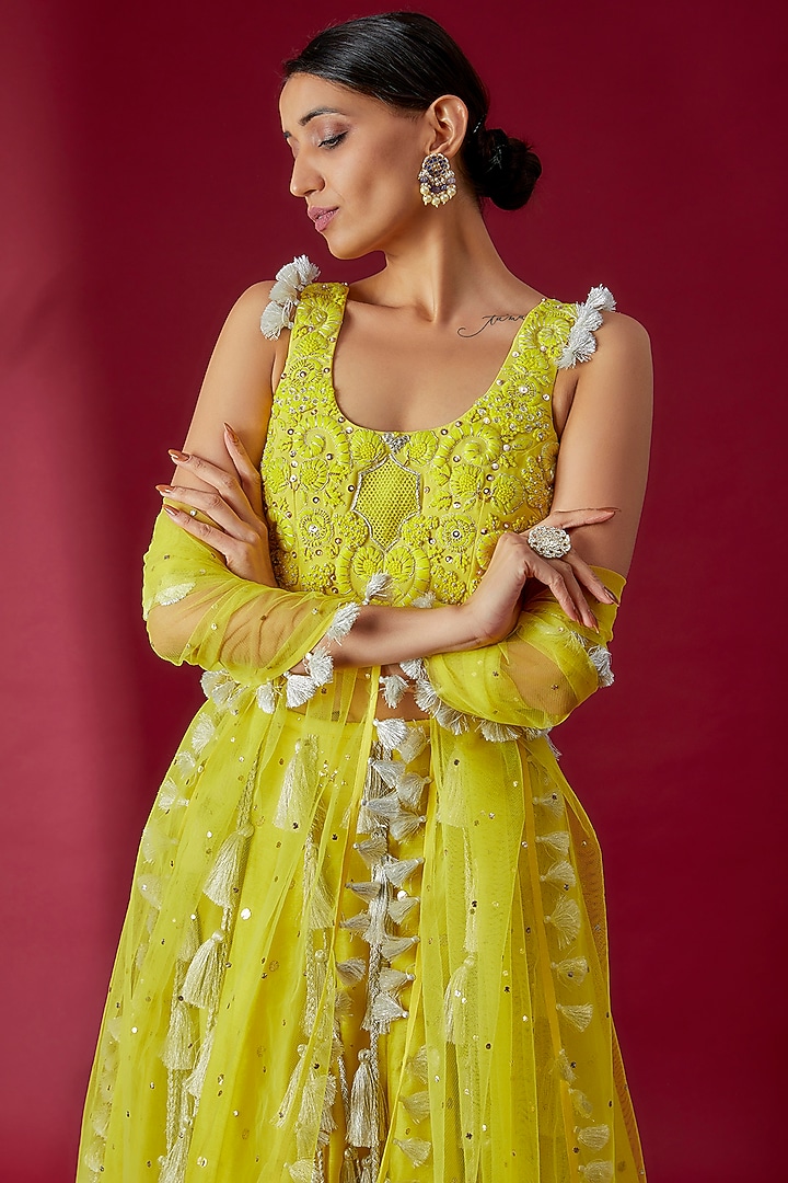 Dull Lime Georgette Embroidered Wedding Lehenga Set by Payal Singhal at Pernia's Pop Up Shop