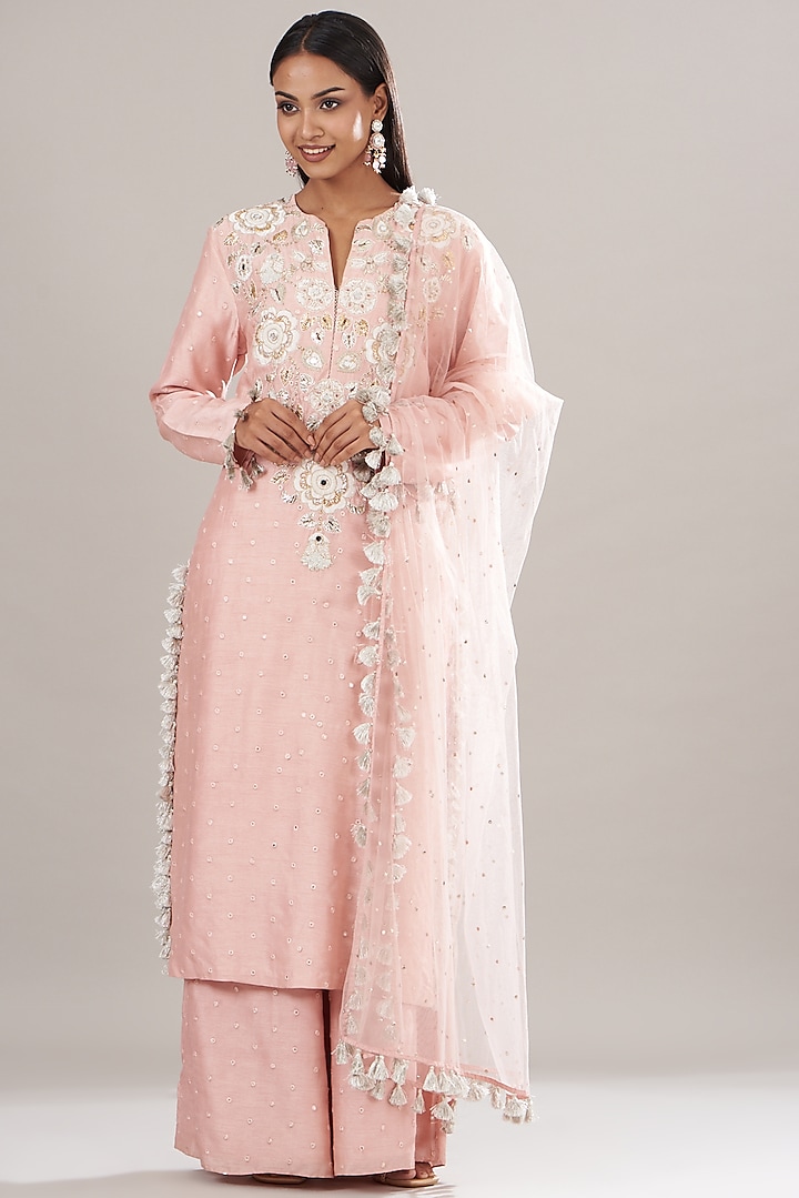 Blush Pink Bandhani Embroidered Kurta Set by Payal Singhal