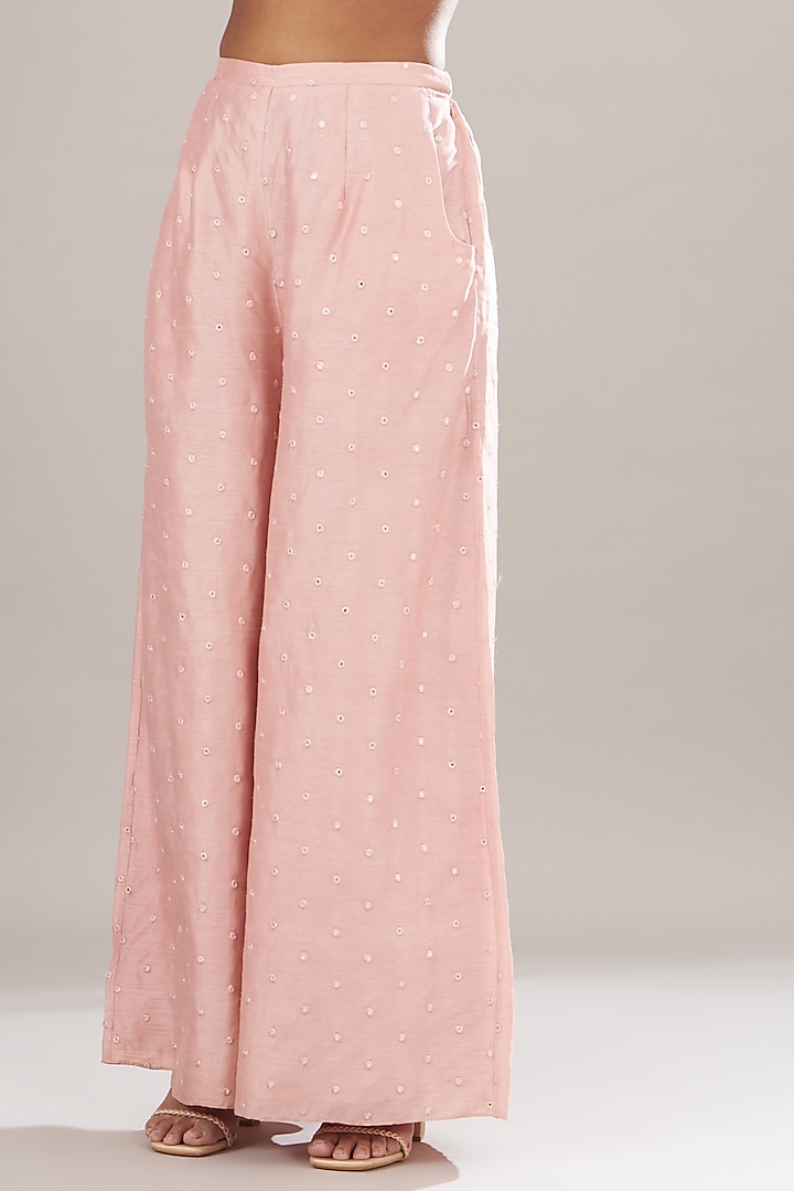 Blush Pink Bandhani Embroidered Kurta Set by Payal Singhal at Pernia's Pop Up Shop