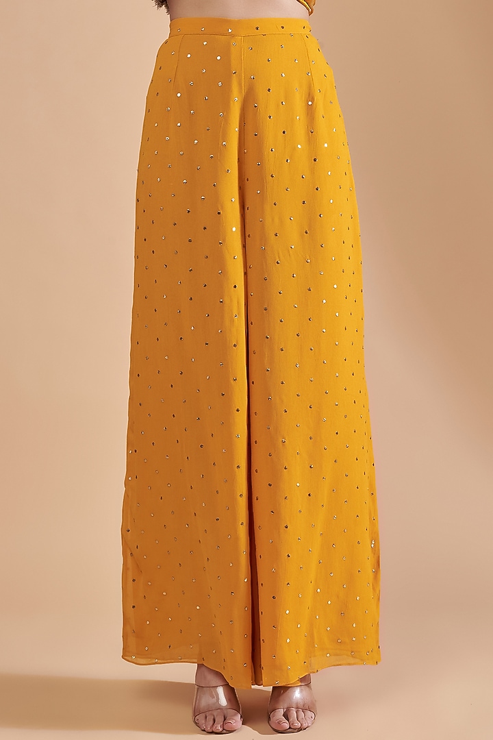 Mustard Leheriya Silk Hand Embroidered Kurta Set by Payal Singhal at Pernia's Pop Up Shop