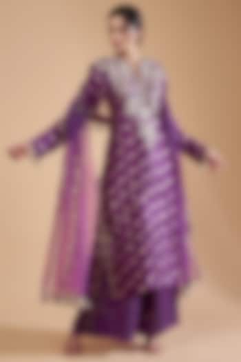 Purple Leheriya Silk Hand Embroidered Kurta Set by Payal Singhal