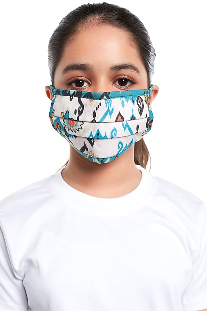 Blue & White Printed 3 Ply Mask For Kids by PAYAL SINGHAL ACCESSORIES