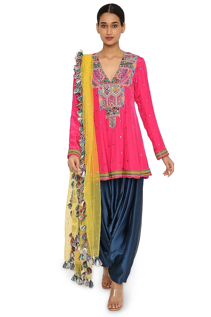 Hot Pink Embroidered Kalidar Kurta Set by Payal Singhal at Pernia's Pop Up Shop