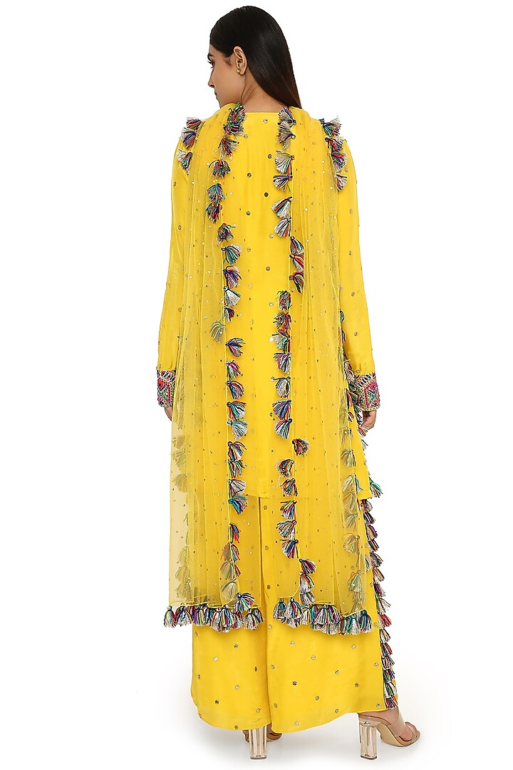 Dandelion Yellow Embroidered Kurta Set by Payal Singhal at Pernia's Pop Up Shop