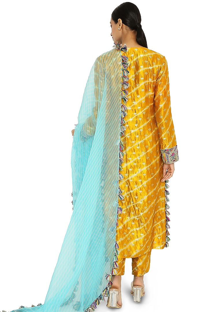 Mustard Printed & Embroidered Kurta Set by Payal Singhal at Pernia's Pop Up Shop